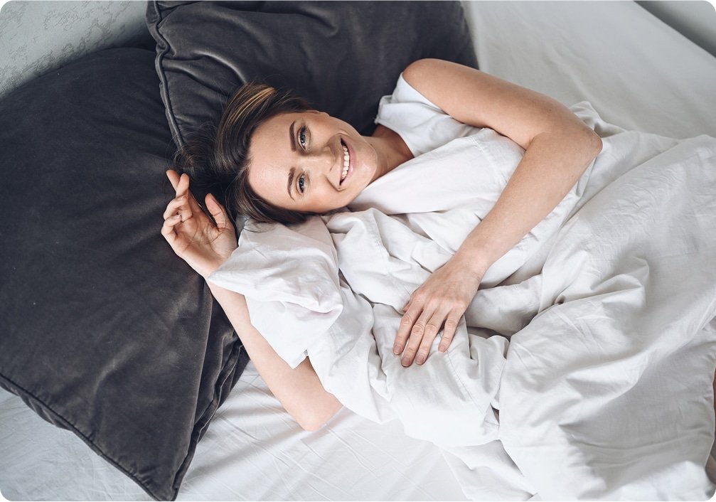 gold mattress banner
